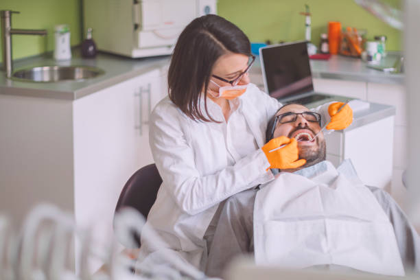 Best Cosmetic Emergency Dentistry in Grosse Pointe Farms, MI