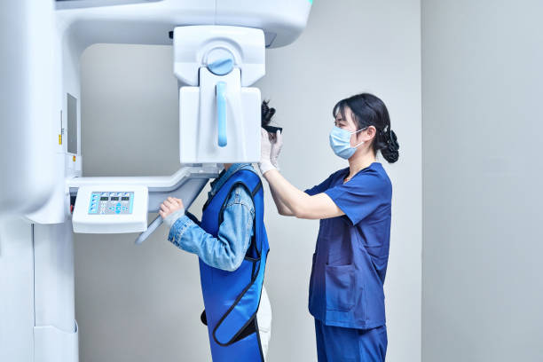 Best Emergency Dental Care for Broken or Chipped Teeth in Grosse Pointe Farms, MI